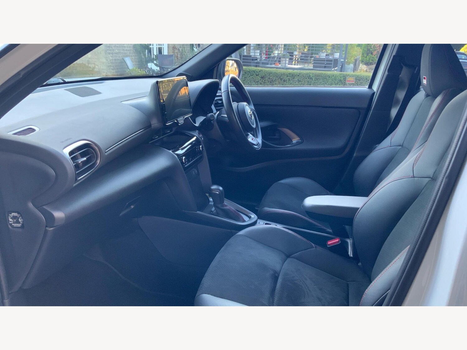 Used Toyota Yaris Cross for sale - 77267743: Photo 12