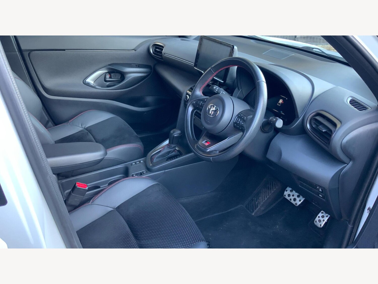 Used Toyota Yaris Cross for sale - 77267743: Photo 13