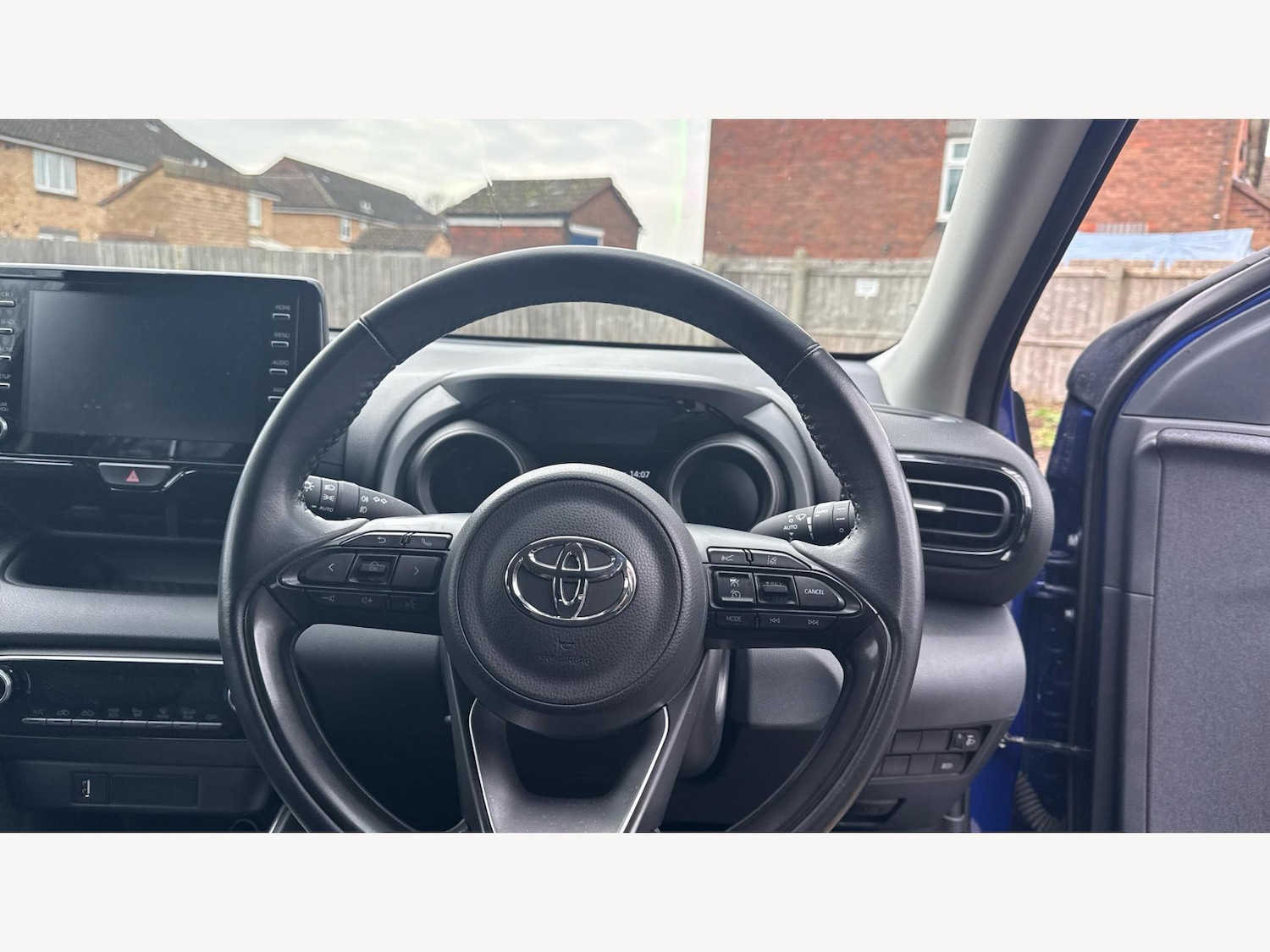 Used Toyota Yaris for sale - 77279455: Photo 10