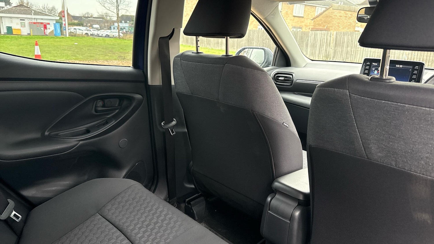 Used Toyota Yaris for sale - 77279455: Photo 33