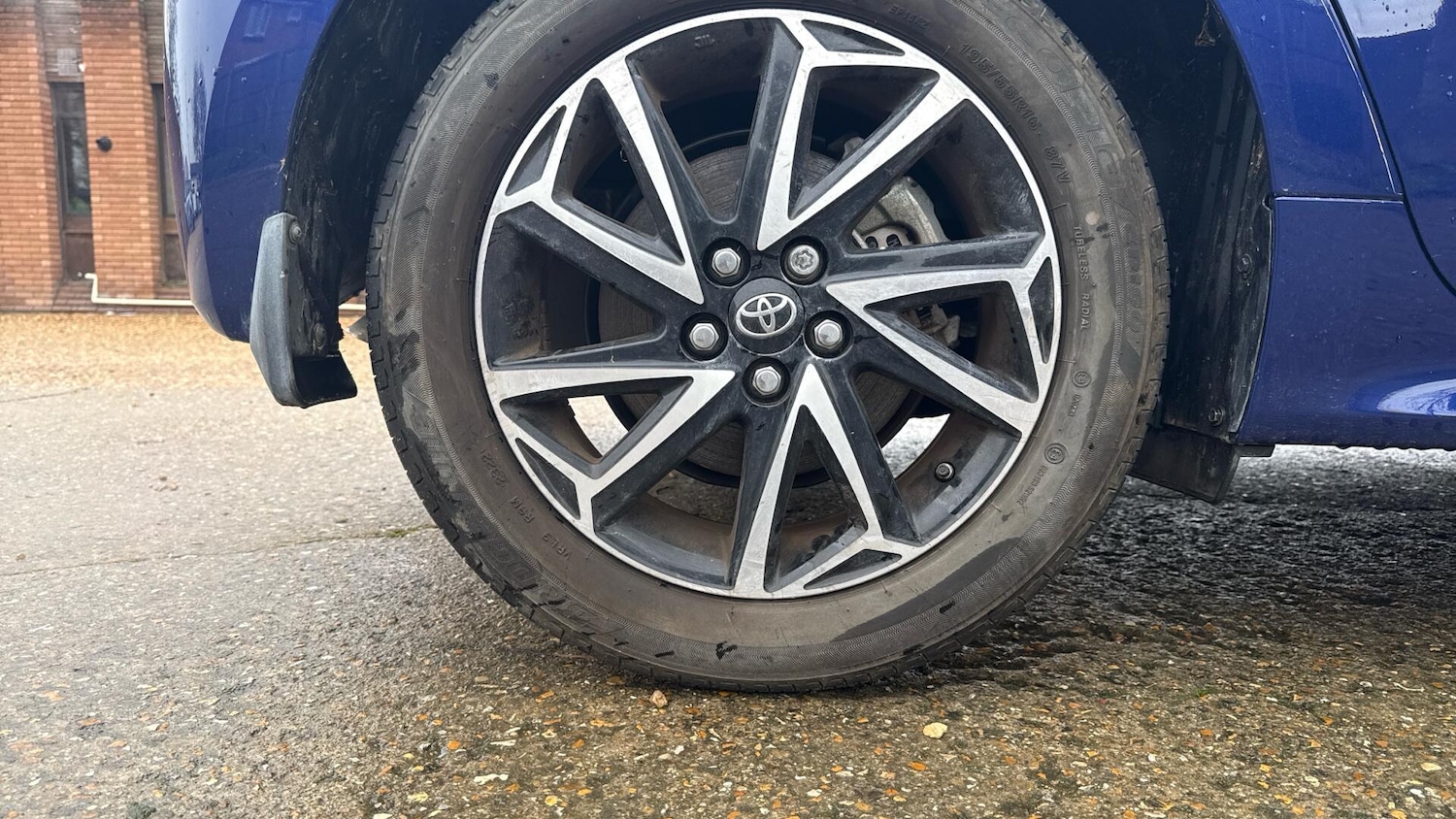 Used Toyota Yaris for sale - 77279455: Photo 34