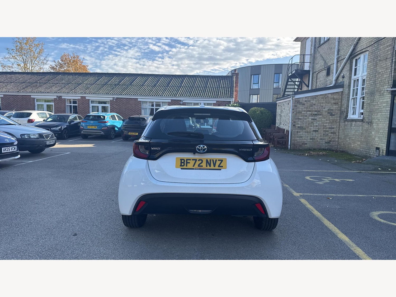 Used Toyota Yaris 2022 for sale - 76499494: Photo 21