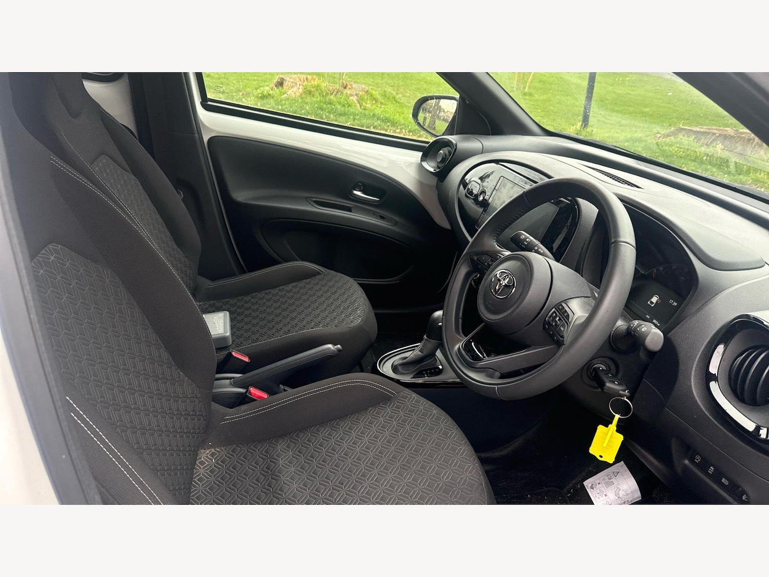 Used Toyota Aygo X for sale - 77925062: Photo 13