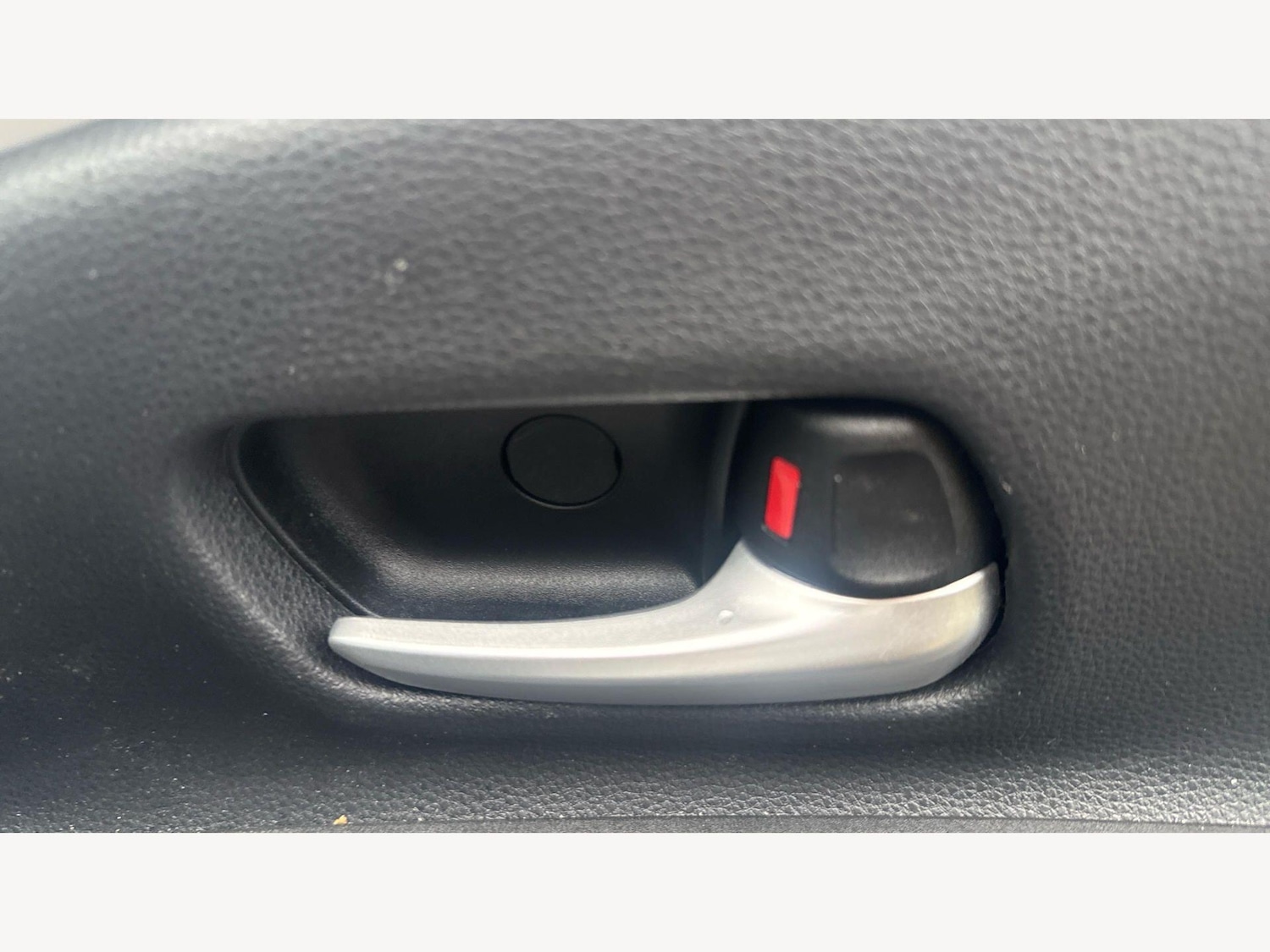 Used Toyota Aygo X for sale - 77925062: Photo 31