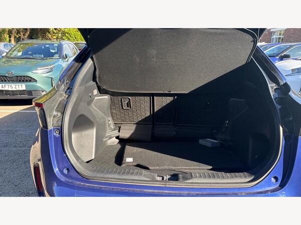 Used Toyota Yaris Cross 2022 for sale - 76318194: Photo 16