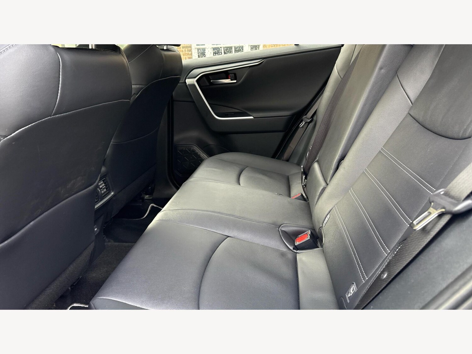 Used Toyota RAV4 2022 for sale - 77598052: Photo 15