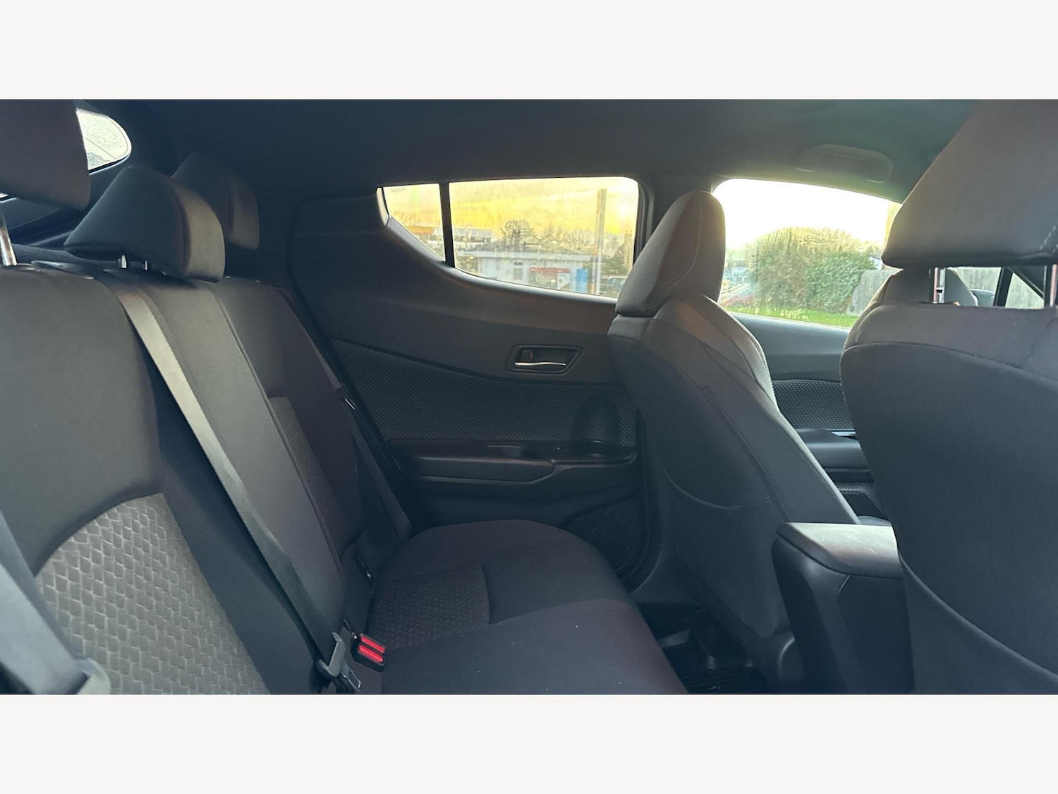 Used Toyota C-HR 2023 for sale - 77266993: Photo 15