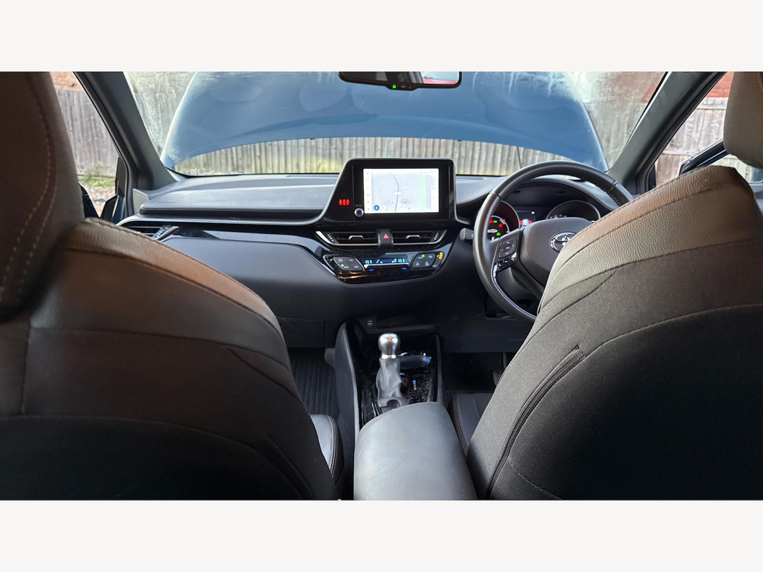 Used Toyota C-HR 2023 for sale - 77266993: Photo 7