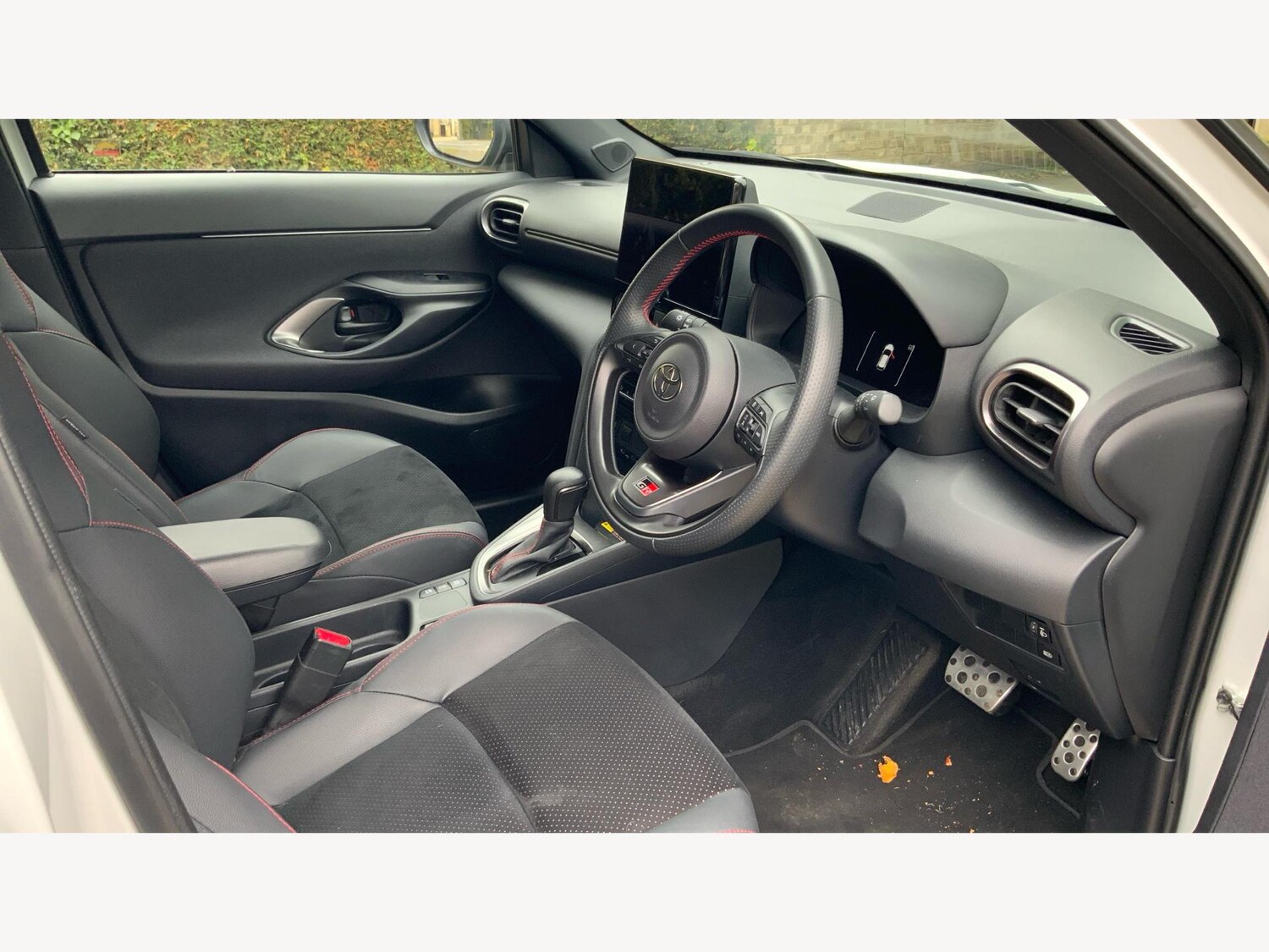 Used Toyota Yaris Cross 2024 for sale - 76270837: Photo 13