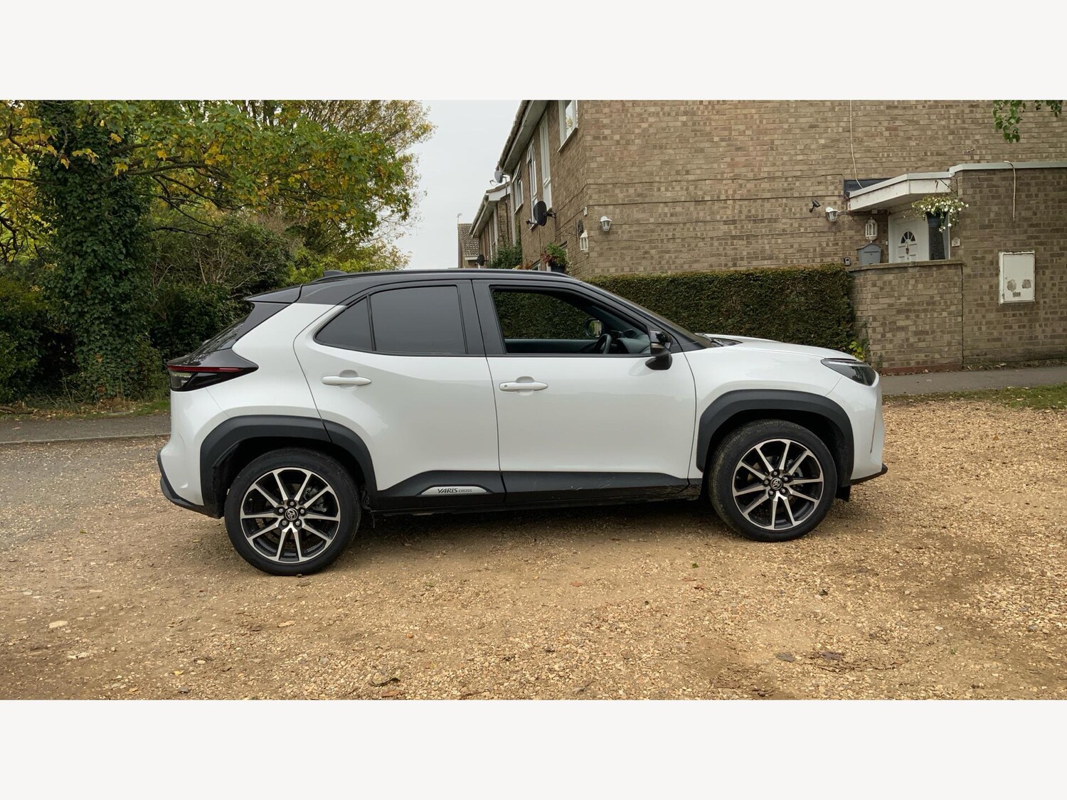 Used Toyota Yaris Cross 2024 for sale - 76270837: Photo 18