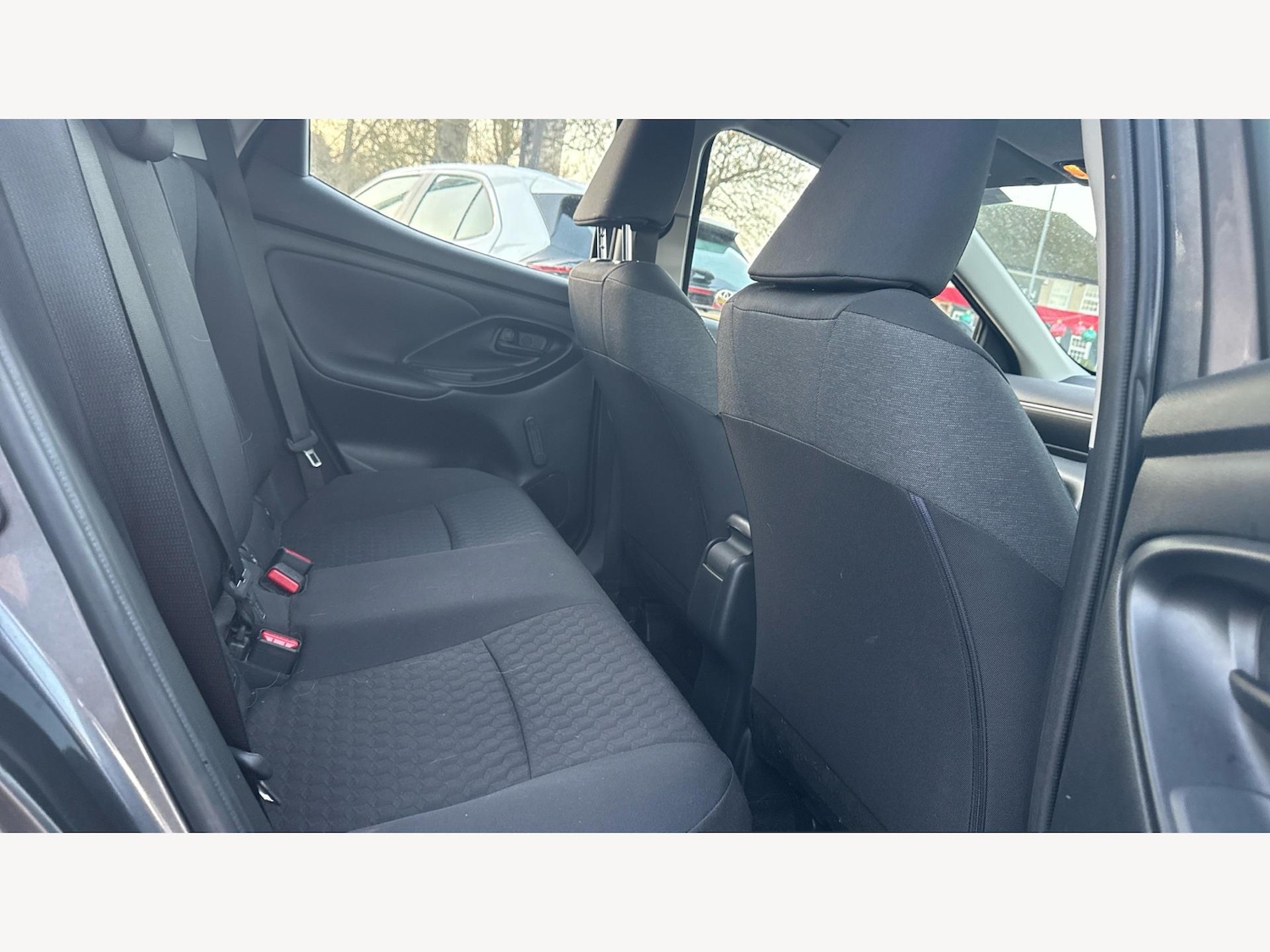 Used Toyota Yaris 2022 for sale - 76913124: Photo 14