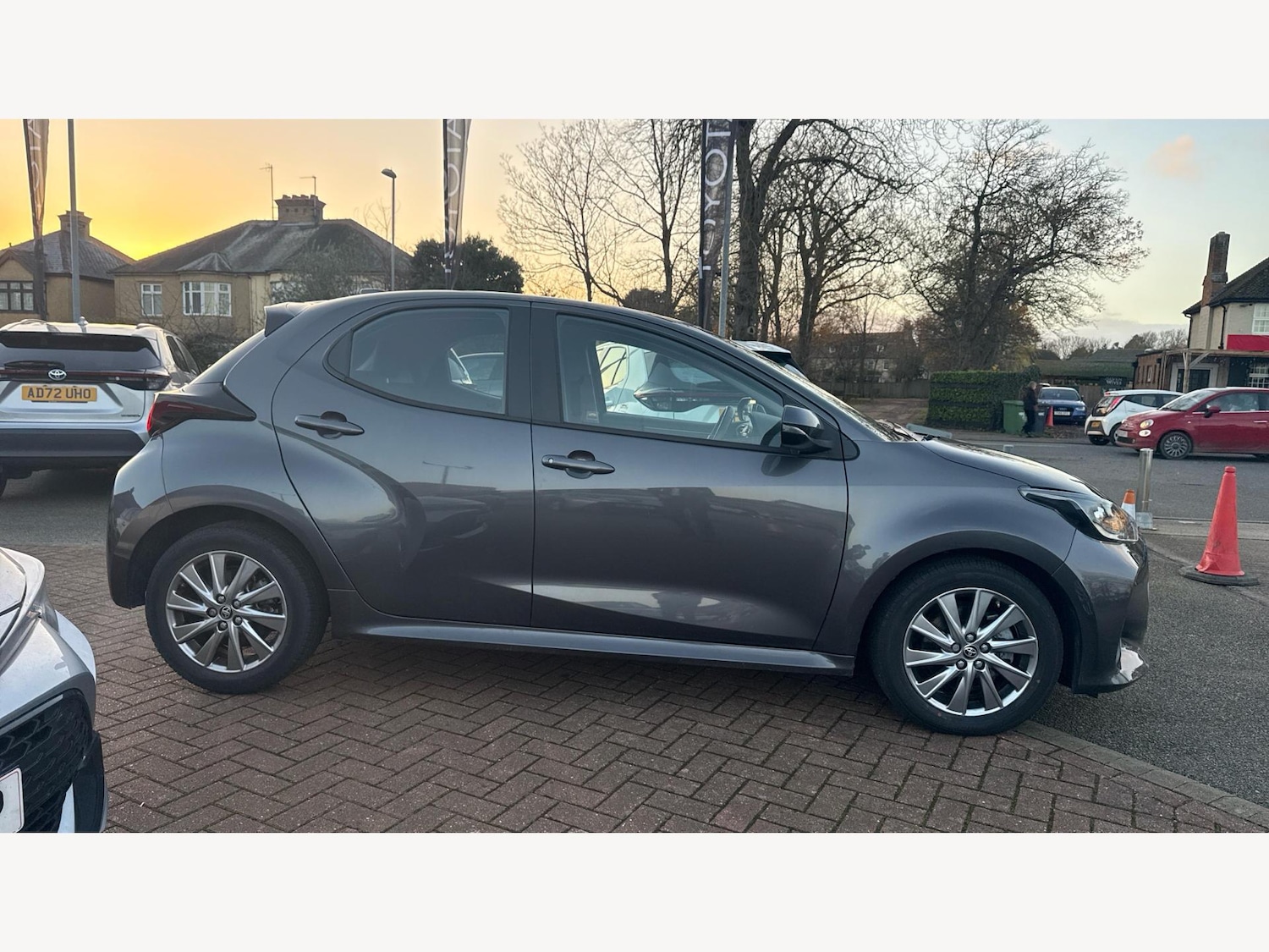 Used Toyota Yaris 2022 for sale - 76913124: Photo 18