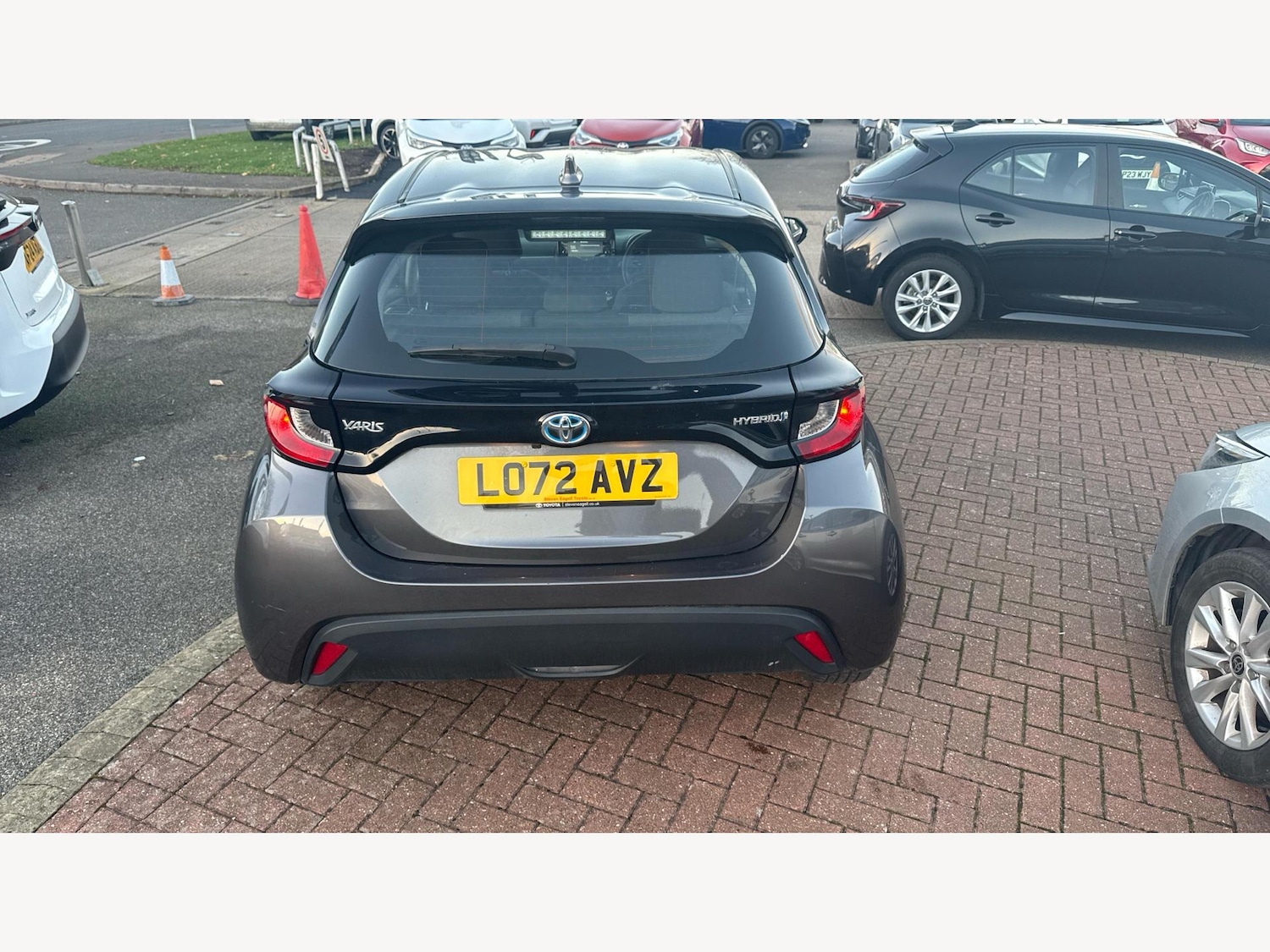 Used Toyota Yaris 2022 for sale - 76913124: Photo 28