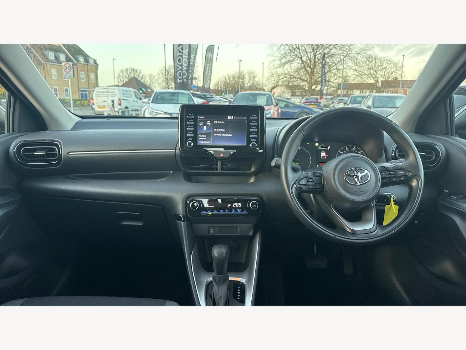 Used Toyota Yaris 2022 for sale - 76913124: Photo 7