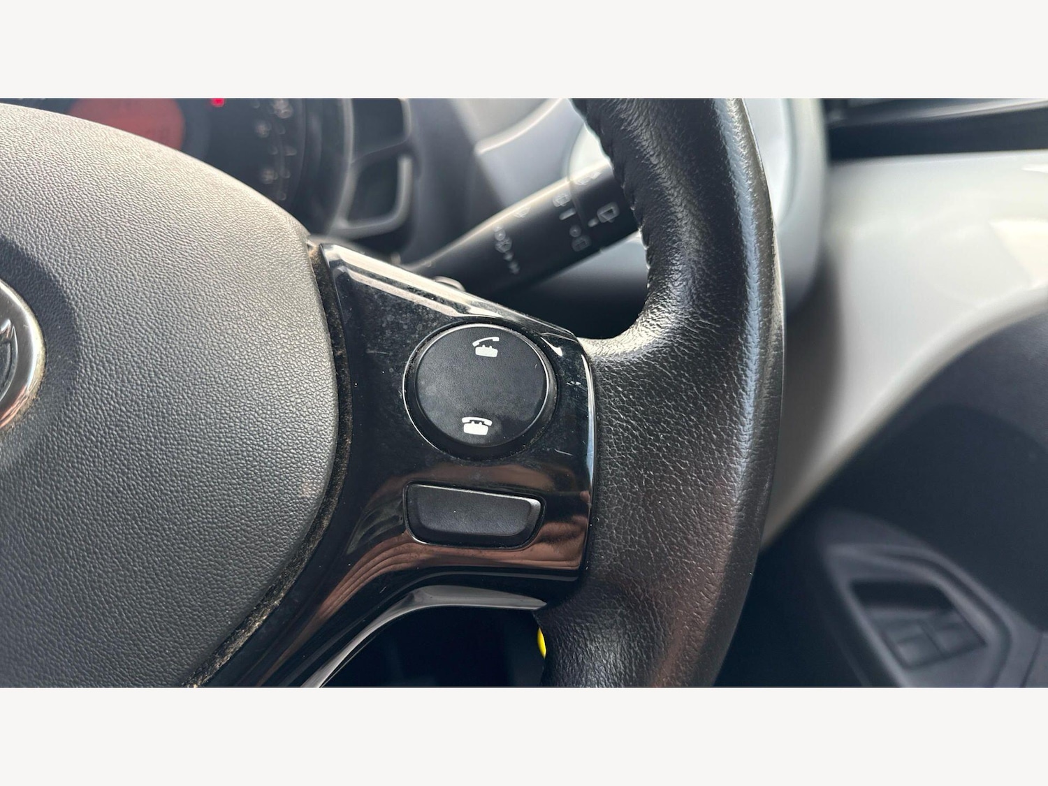 Used Toyota AYGO 2018 for sale - 77683310: Photo 30