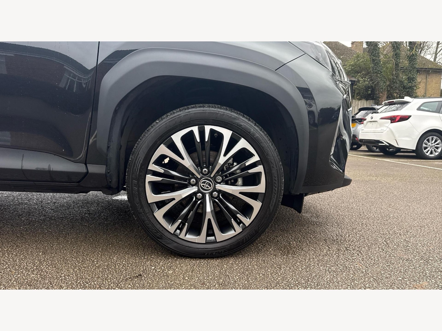 Used Toyota Yaris Cross 2024 for sale - 77098155: Photo 20