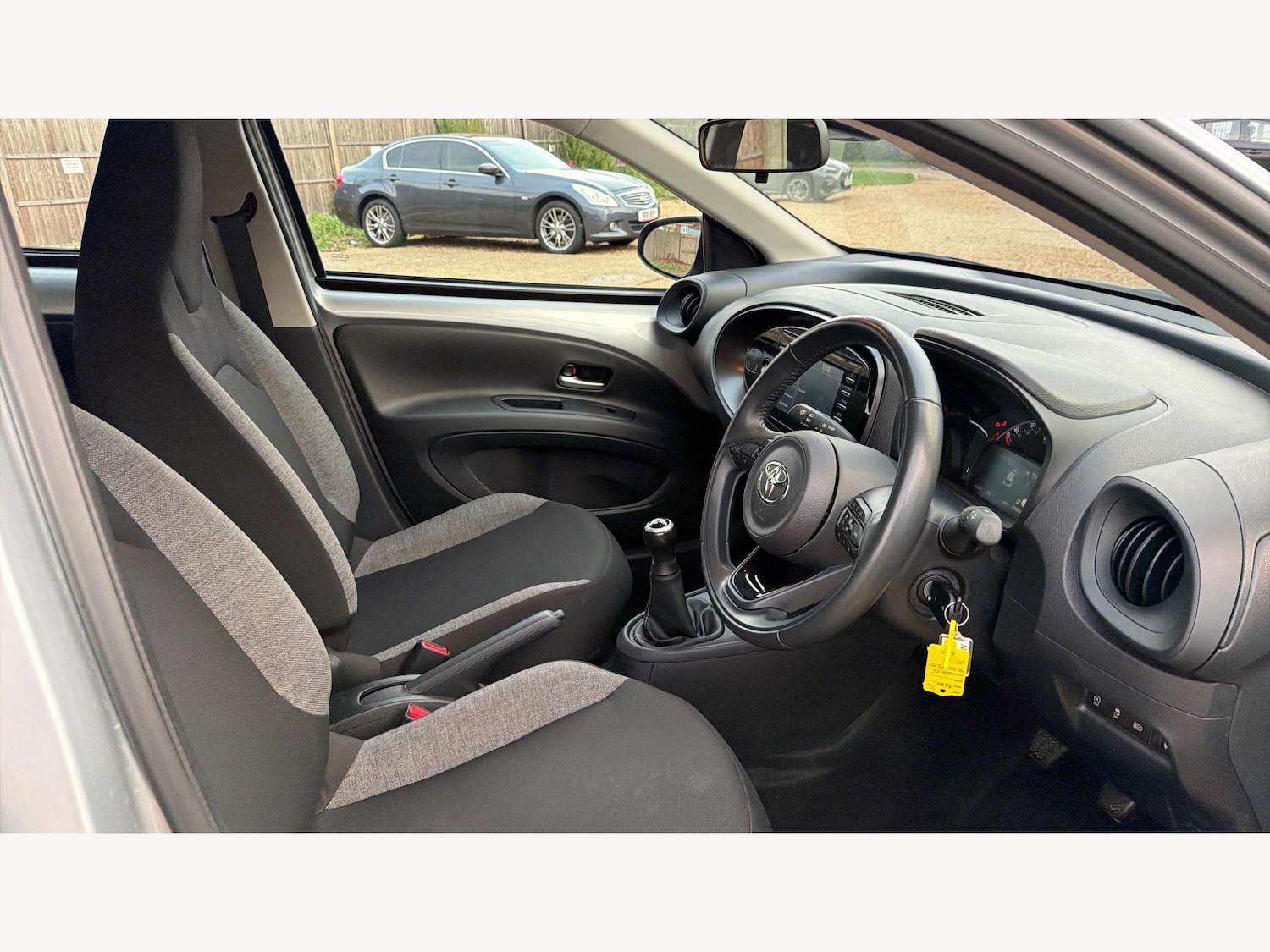 Used Toyota Aygo X 2023 for sale - 77120146: Photo 13