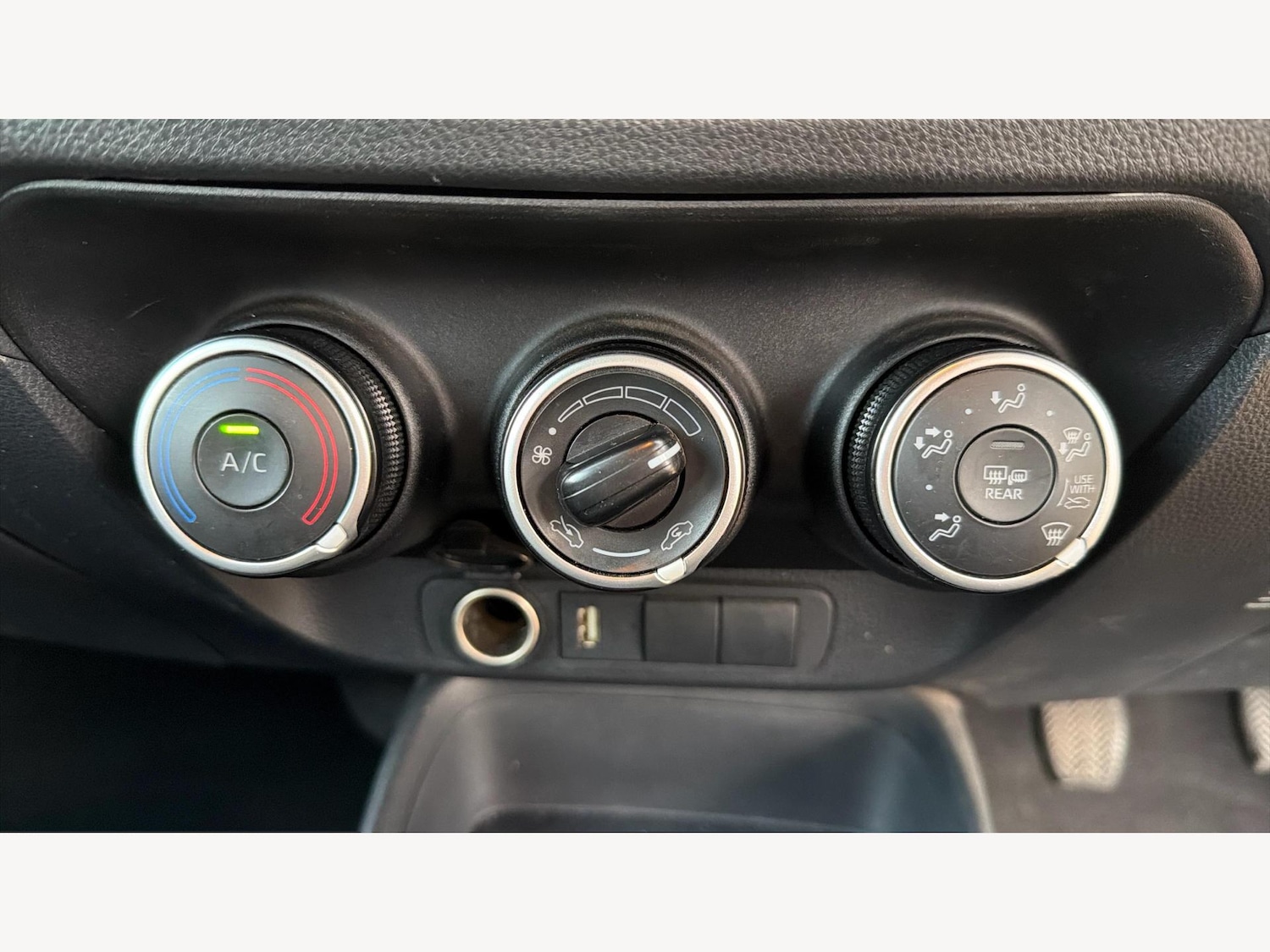 Used Toyota Aygo X 2023 for sale - 77120146: Photo 27