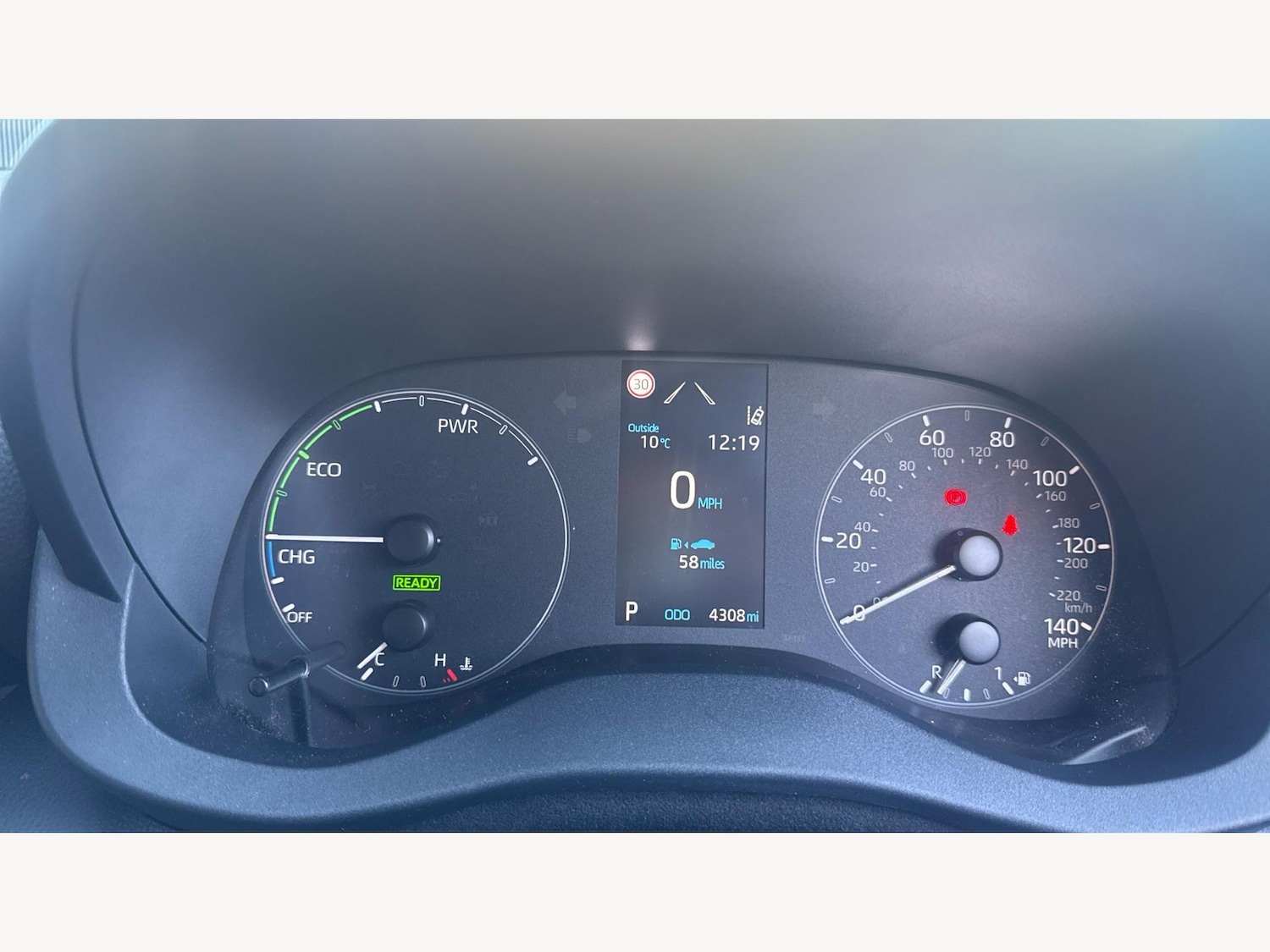 Used Toyota Yaris 2024 for sale - 76855917: Photo 11