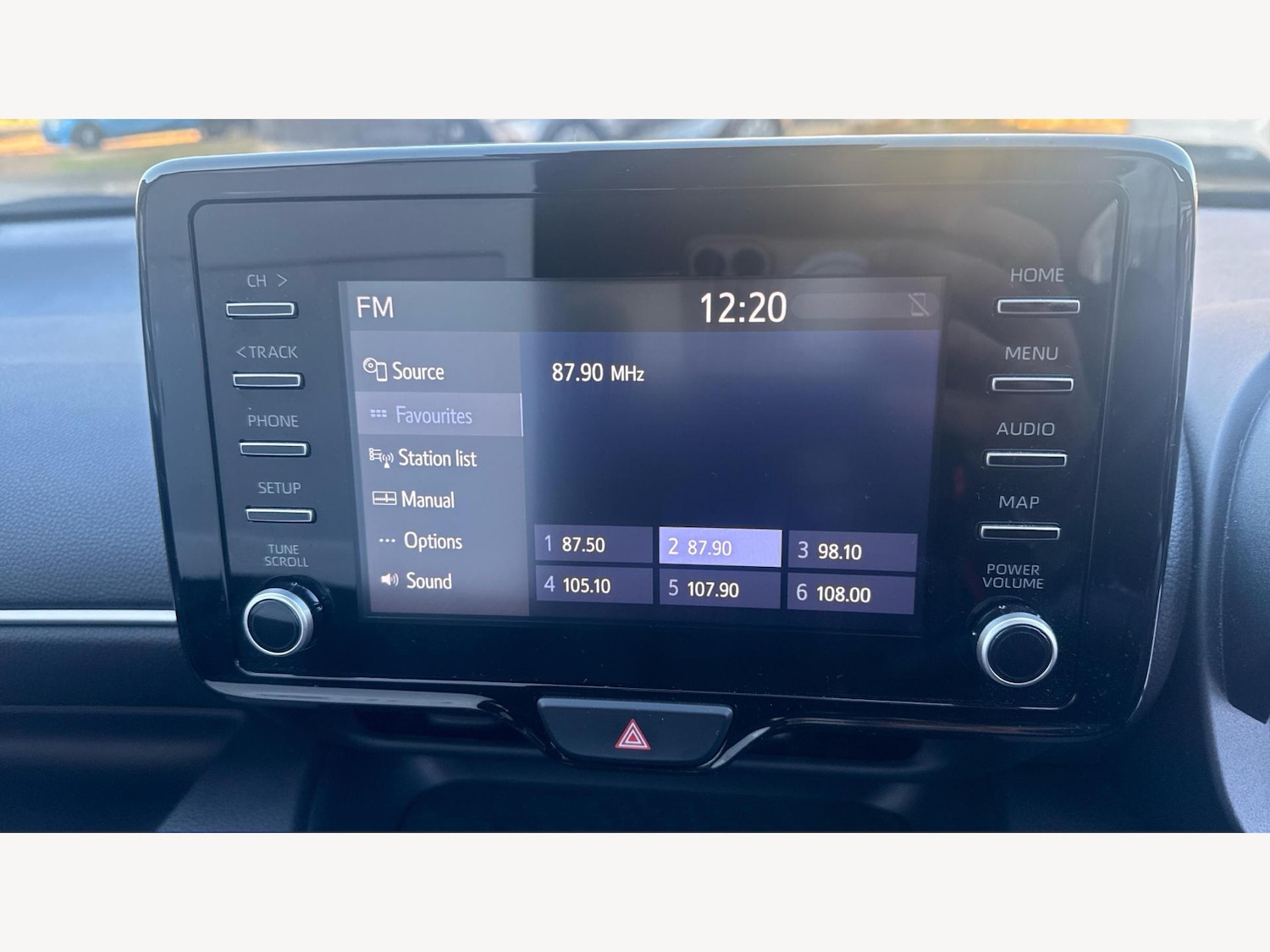 Used Toyota Yaris 2024 for sale - 76855917: Photo 25