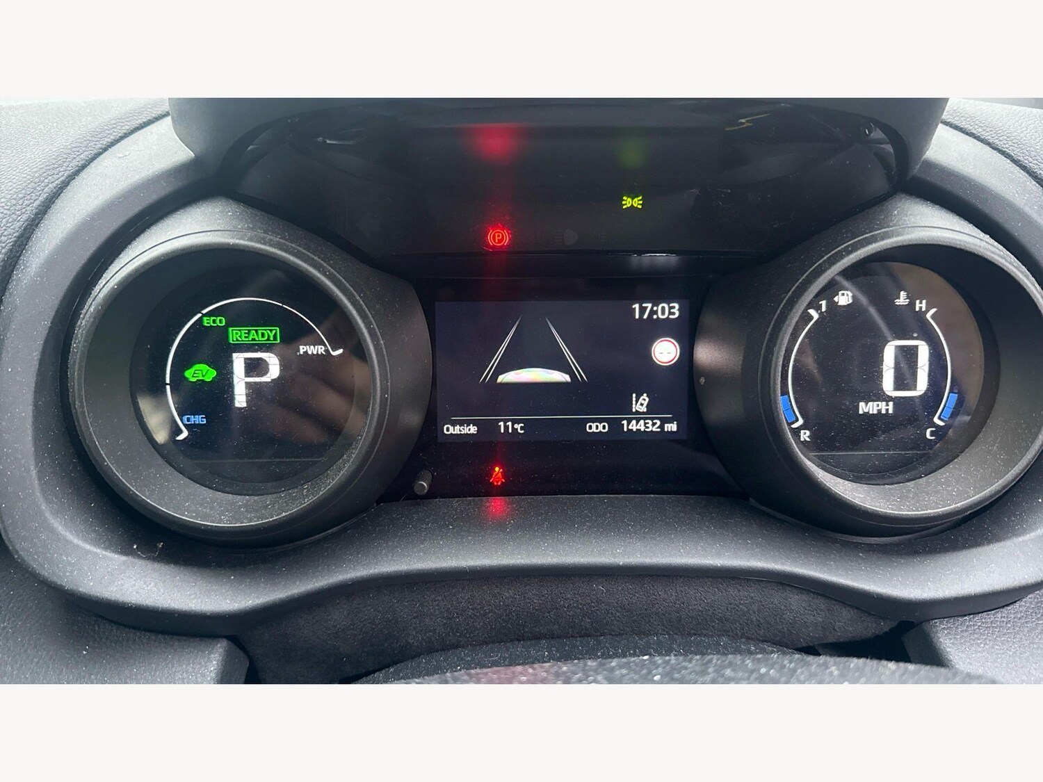 Used Toyota Yaris for sale - 77925330: Photo 11