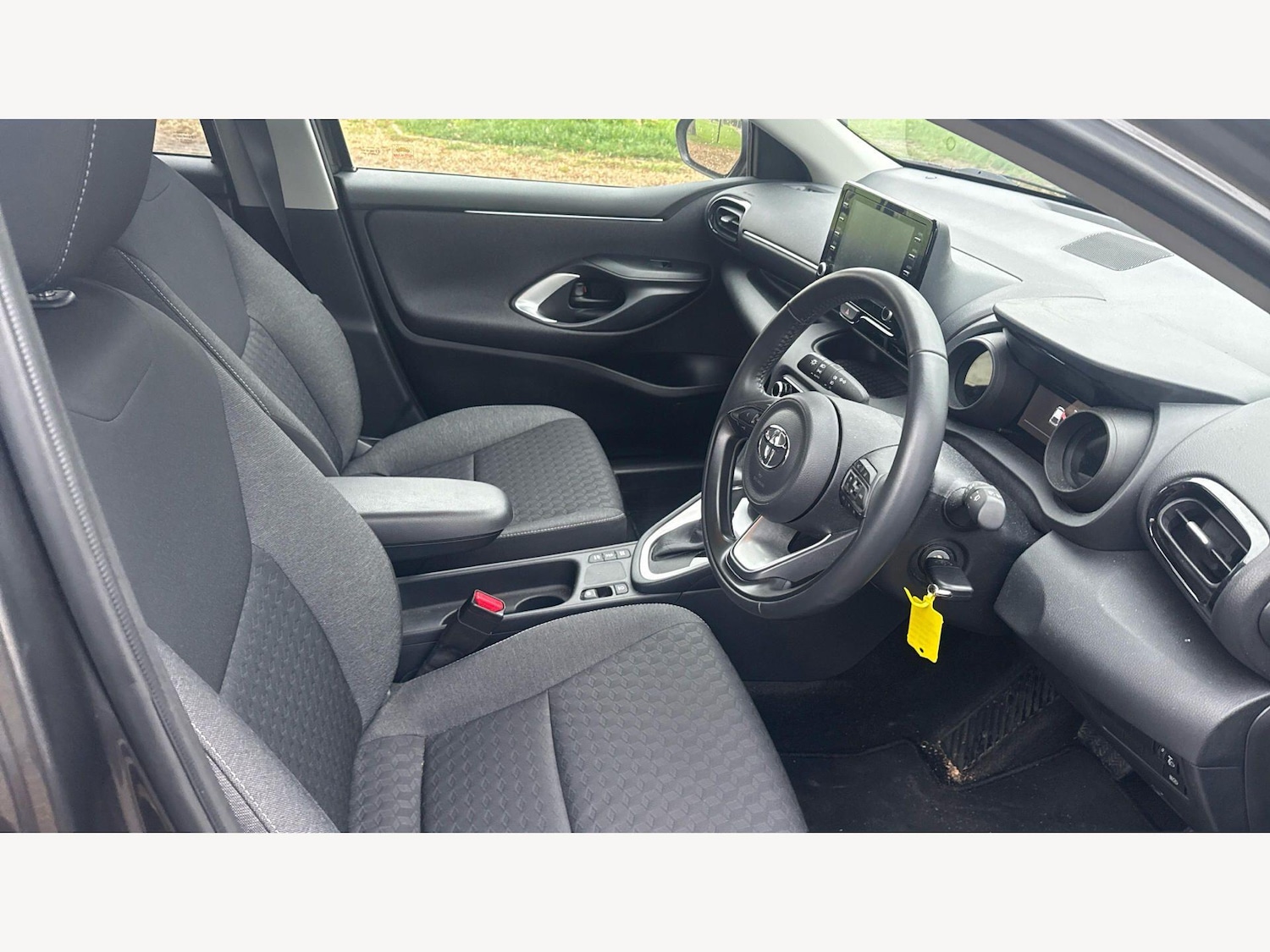 Used Toyota Yaris for sale - 77925330: Photo 13