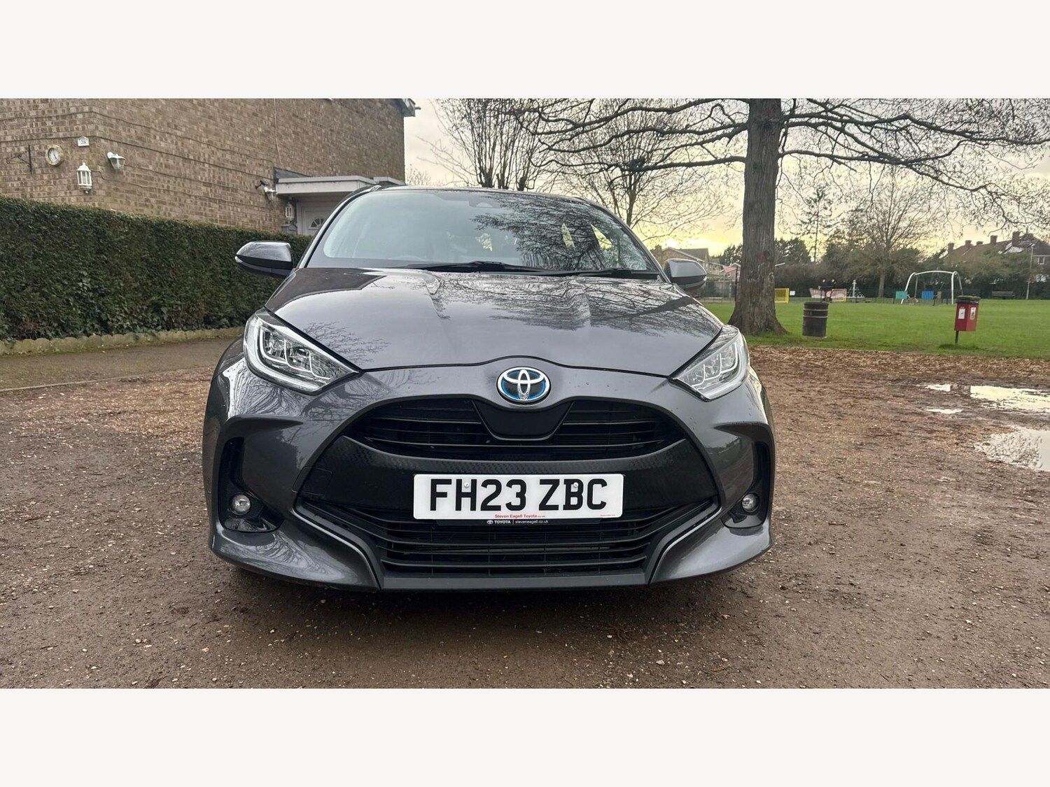 Used Toyota Yaris for sale - 77925330: Photo 17