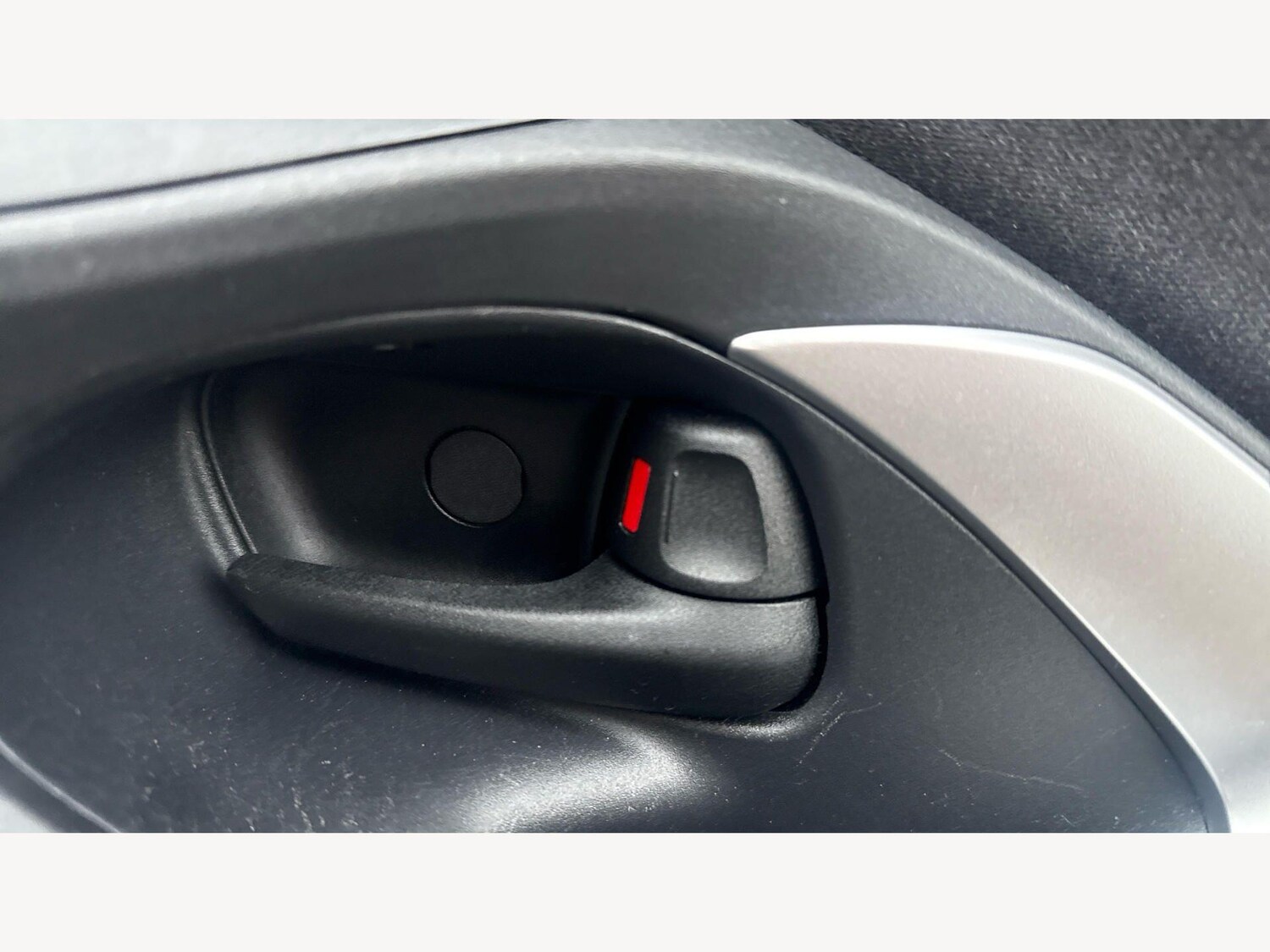 Used Toyota Yaris for sale - 77925330: Photo 30