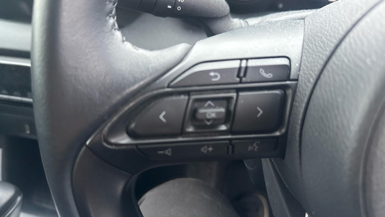 Used Toyota Yaris for sale - 77925330: Photo 34