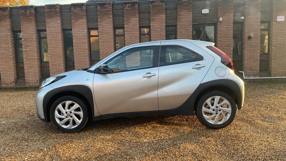 Used Toyota Aygo X 2023 for sale - 76158670: Photo 18