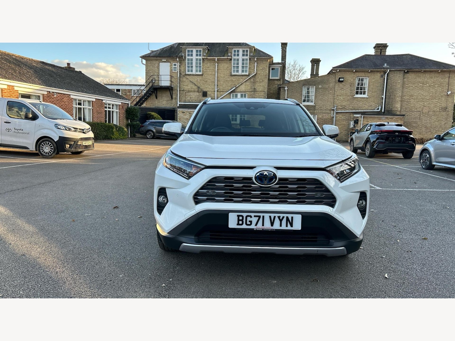 Used Toyota RAV4 2021 for sale - 77440220: Photo 17