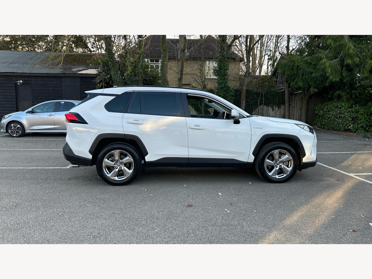 Used Toyota RAV4 2021 for sale - 77440220: Photo 18