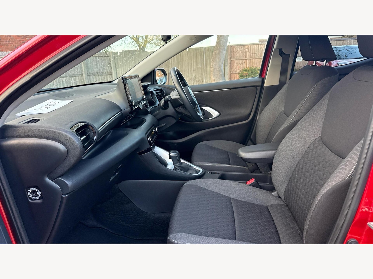 Used Toyota Yaris 2023 for sale - 76473824: Photo 12