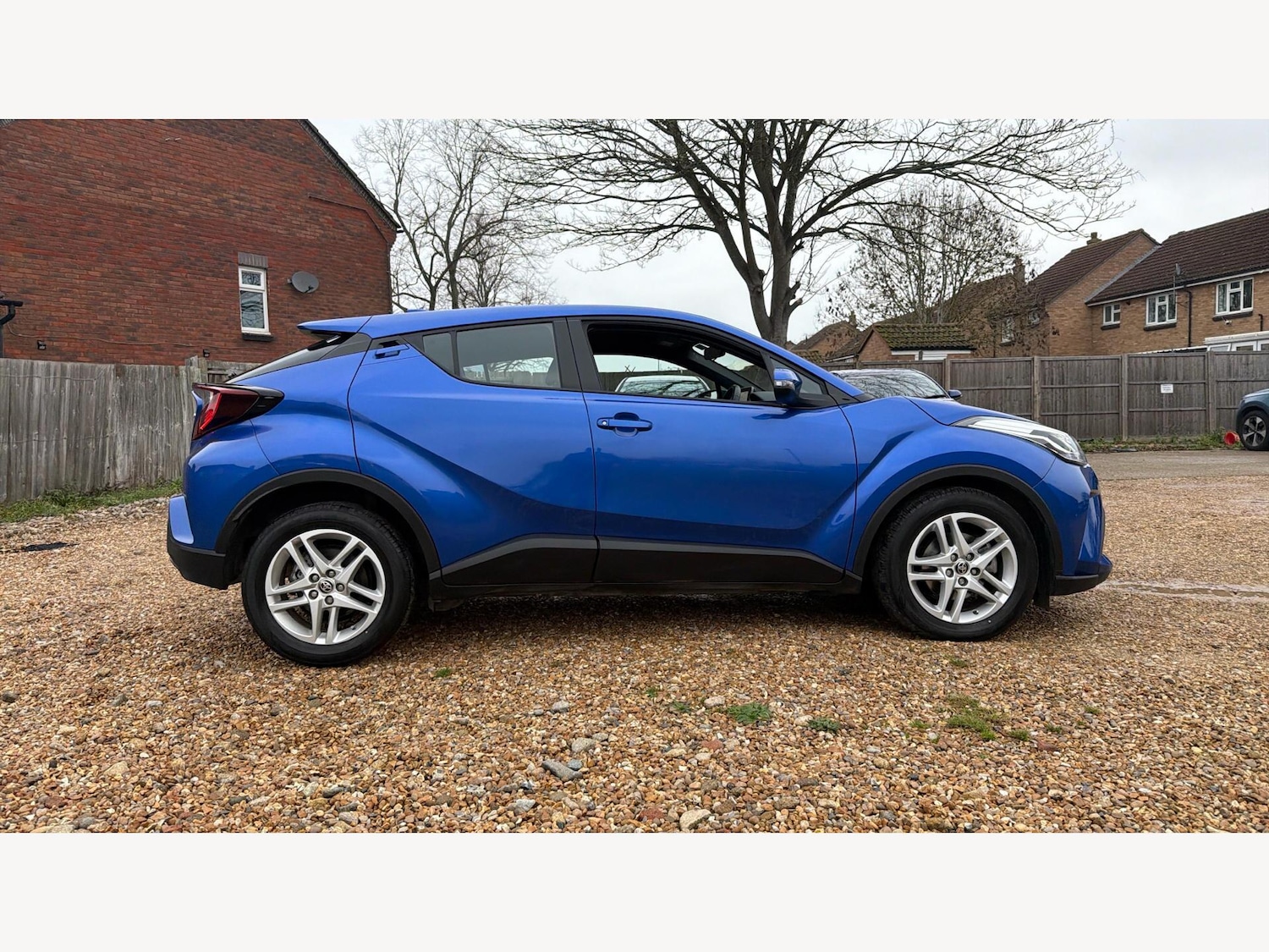 Used Toyota C-HR 2022 for sale - 77377022: Photo 18