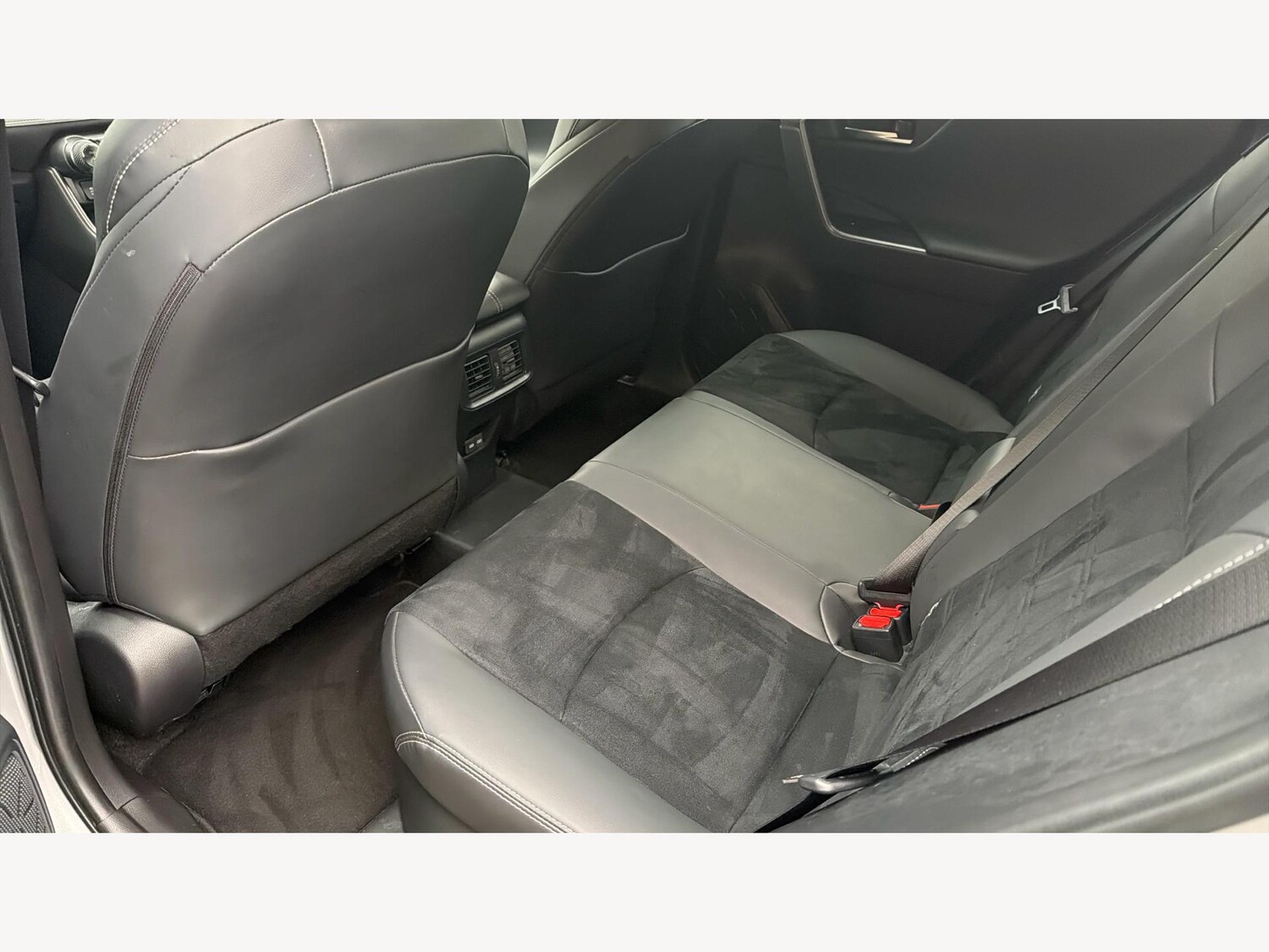 Used Toyota RAV4 2024 for sale - 77479151: Photo 15