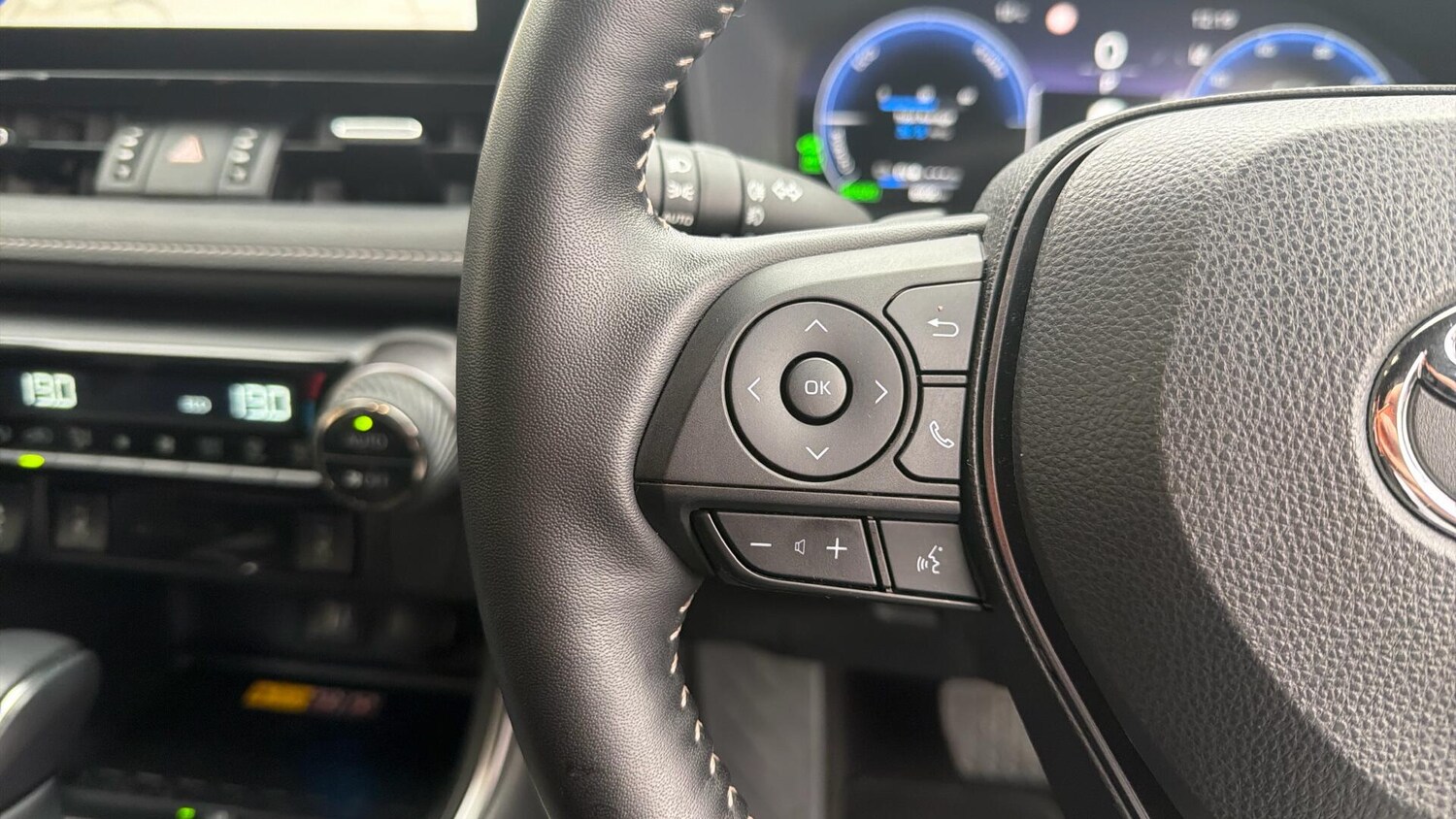 Used Toyota RAV4 2024 for sale - 77479151: Photo 38