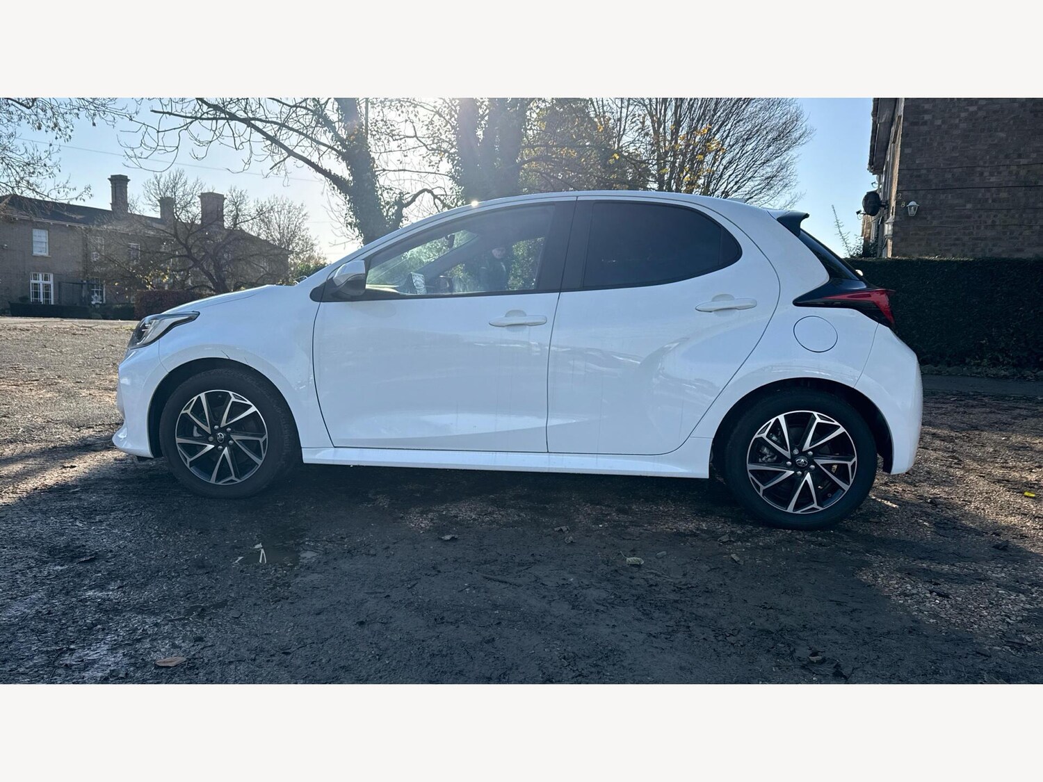 Used Toyota Yaris 2023 for sale - 76645522: Photo 19