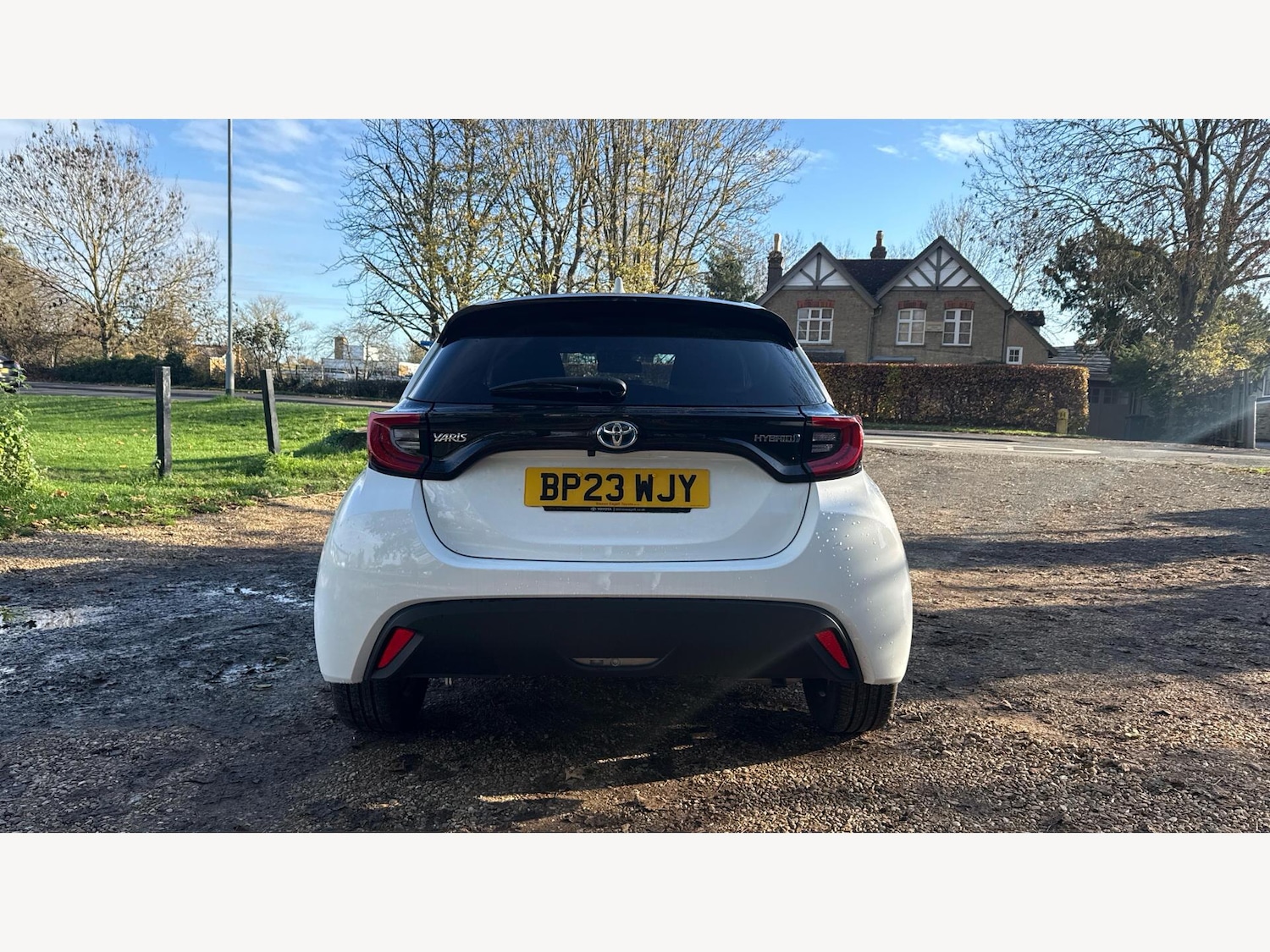 Used Toyota Yaris 2023 for sale - 76645522: Photo 21