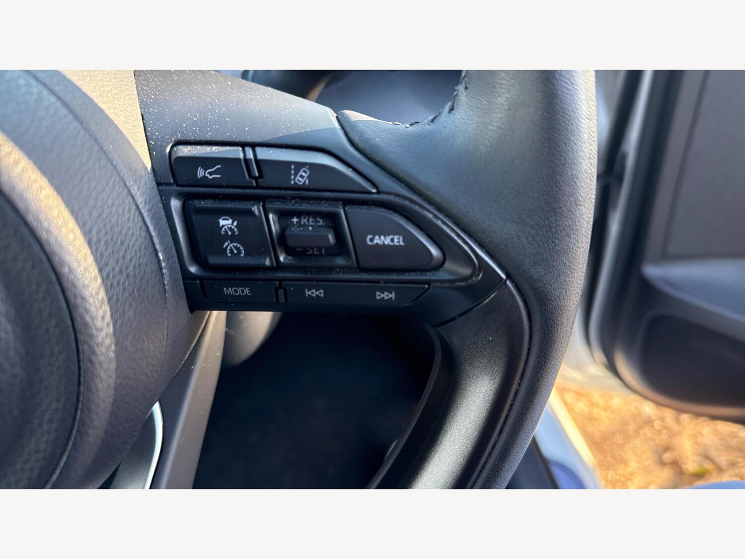 Used Toyota Yaris 2023 for sale - 76645522: Photo 29