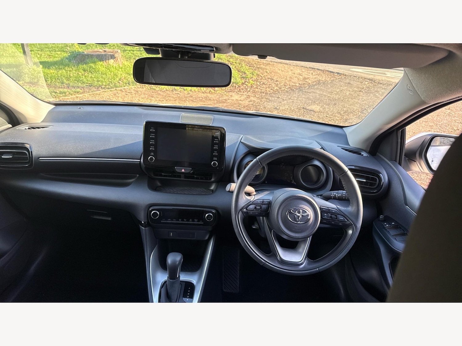 Used Toyota Yaris 2023 for sale - 76645522: Photo 7