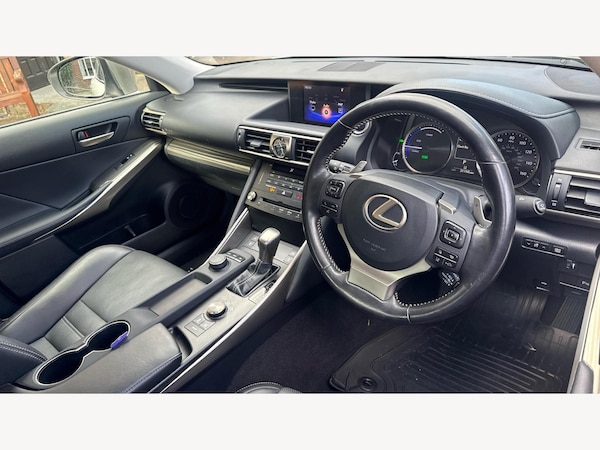 Used Lexus IS 2018 for sale - 75756342: Photo 13