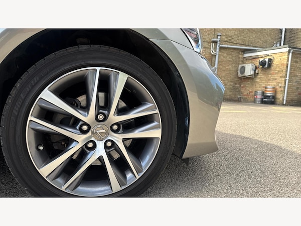 Used Lexus IS 2018 for sale - 75756342: Photo 20