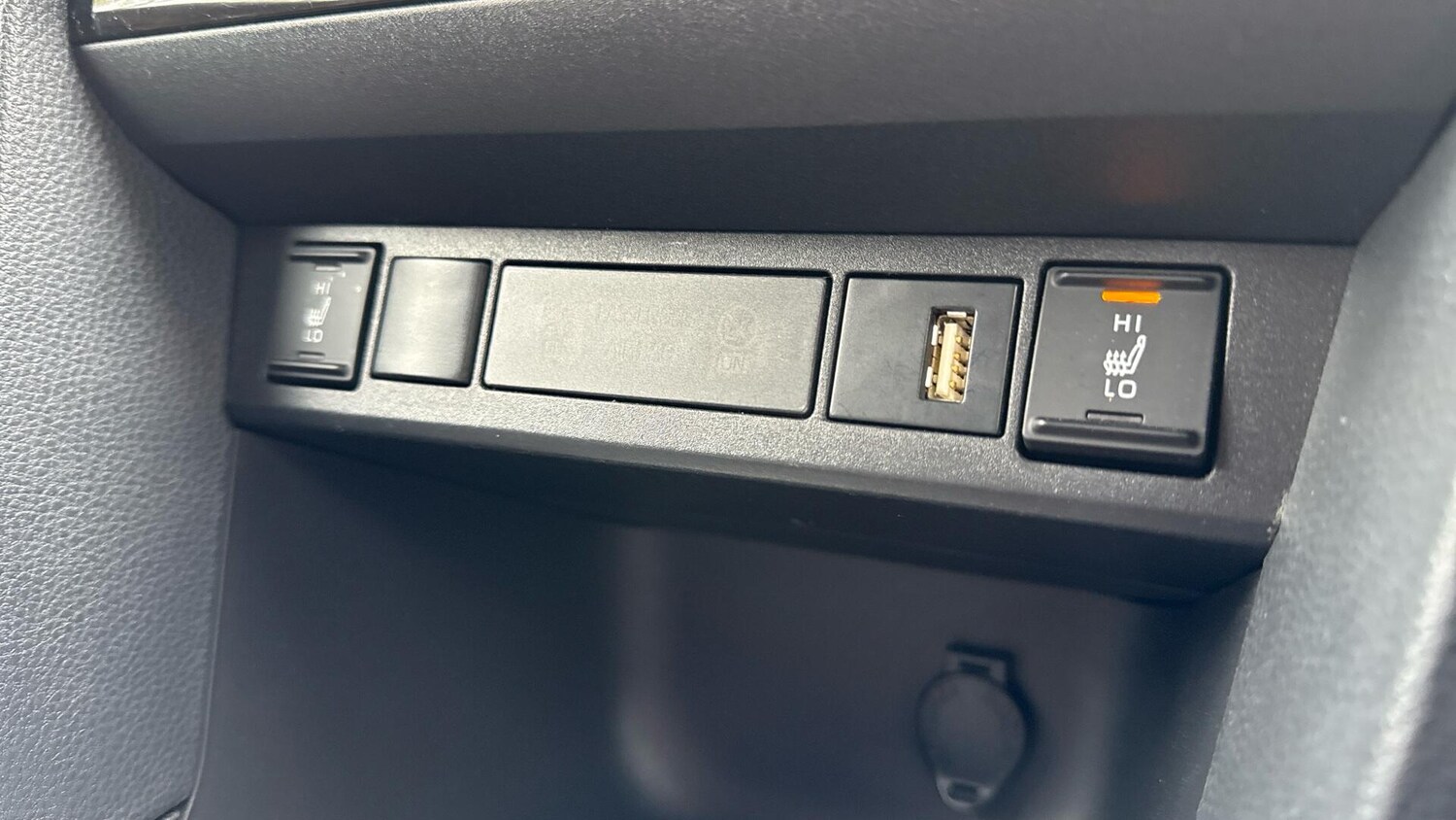 Used Toyota Yaris Cross for sale - 77807644: Photo 37