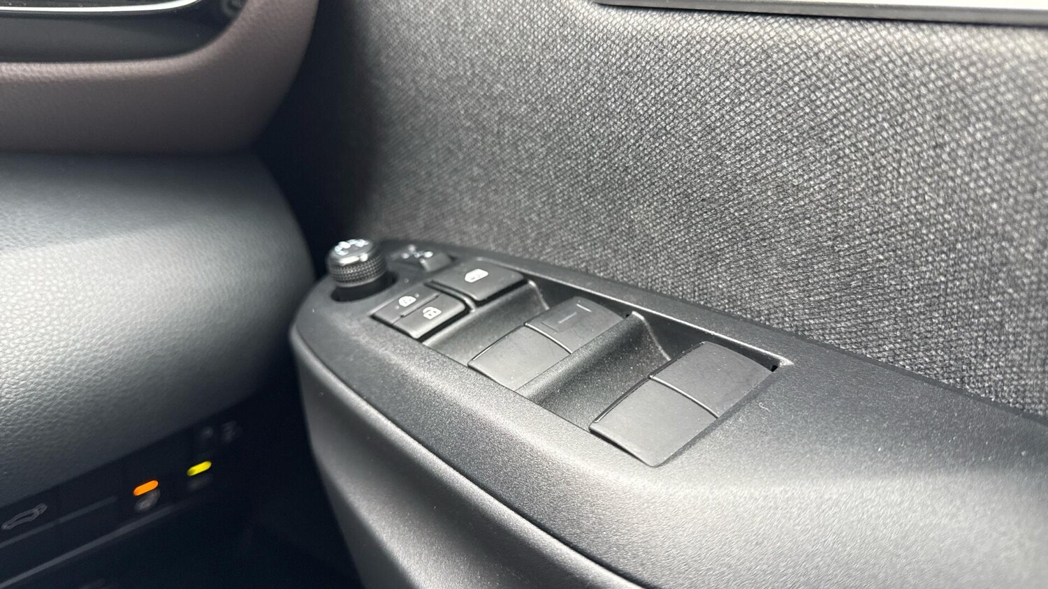 Used Toyota Yaris Cross for sale - 77807644: Photo 42