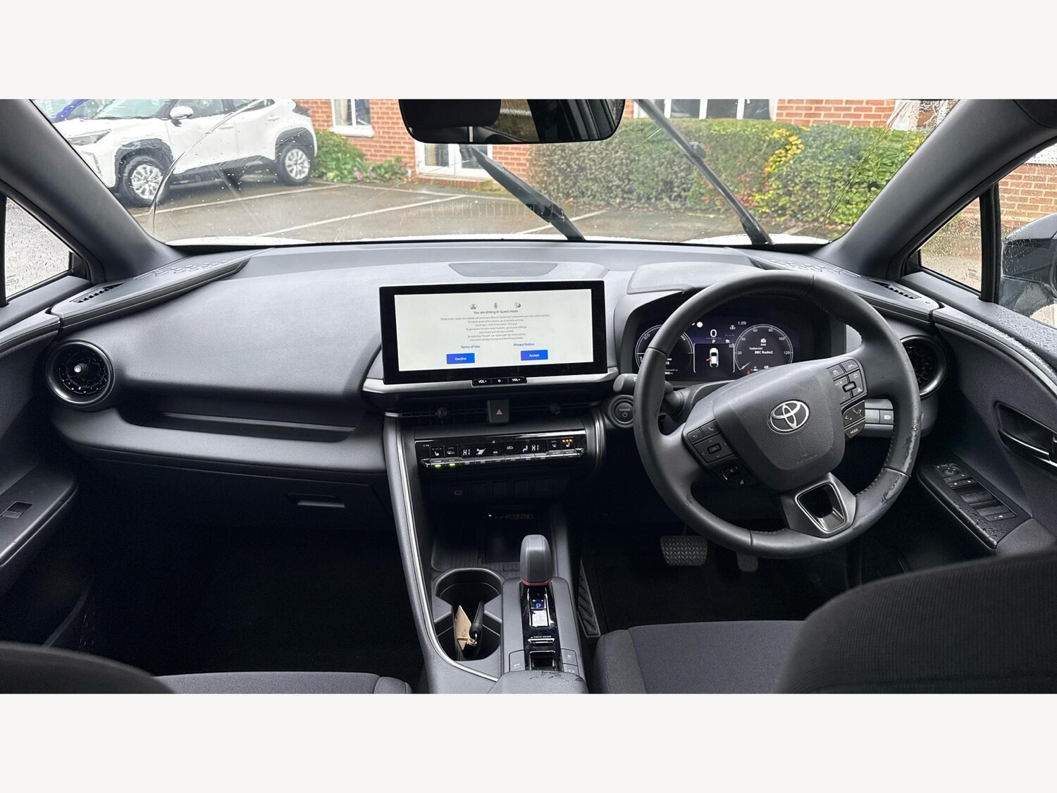 Used Toyota C-HR 2025 for sale - 78007467: Photo 7