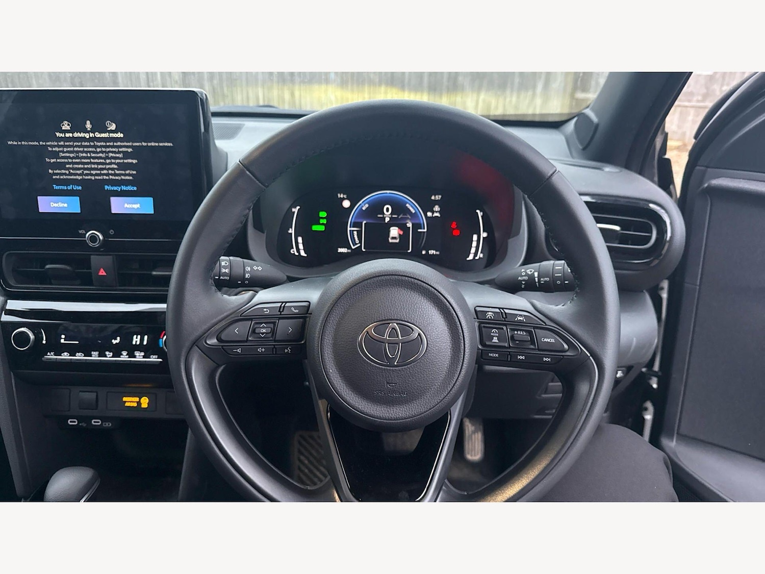 Used Toyota Yaris Cross for sale - 77723418: Photo 8