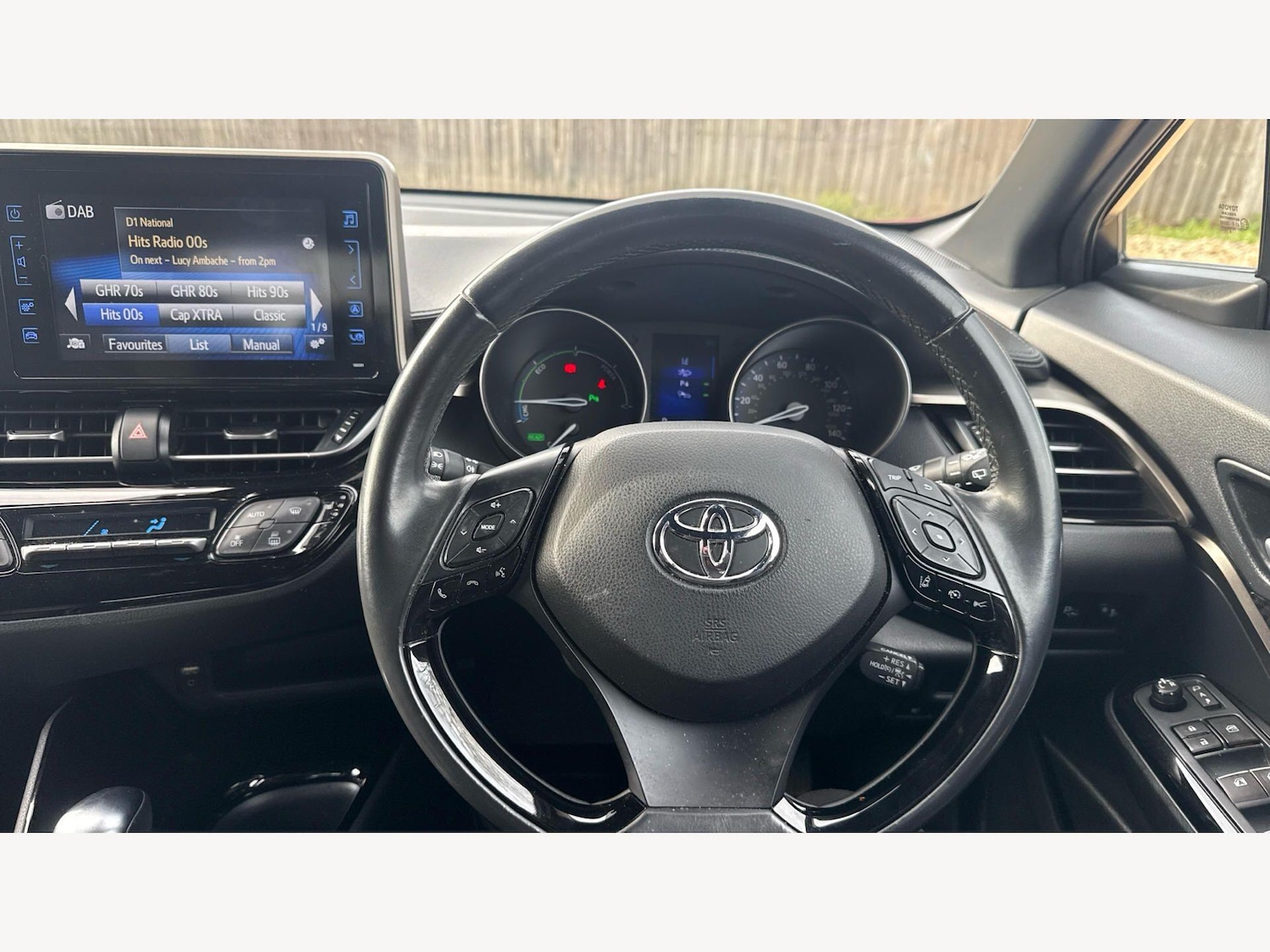 Used Toyota C-HR 2019 for sale - 77925854: Photo 8