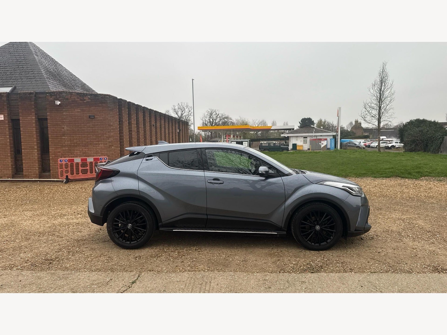 Used Toyota C-HR for sale - 77825206: Photo 18