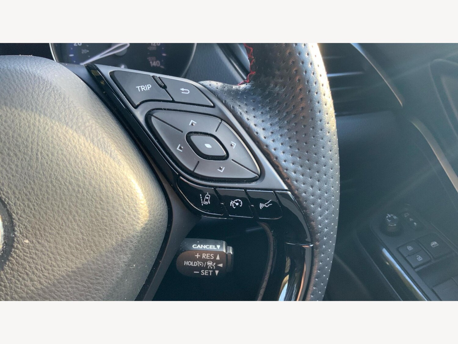 Used Toyota C-HR 2022 for sale - 77120409: Photo 30