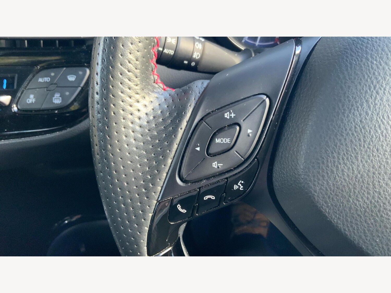 Used Toyota C-HR 2022 for sale - 77120409: Photo 31